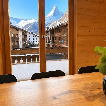 Central&quiet Zermatt